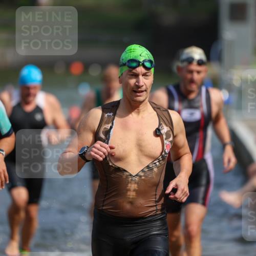 08.09.2024 - Stadtparktriathlon Michael Strokosch http://msf.ph/oto/7034586 08.09.2024 11:53:20 Schwimmen 750, 752, 754, 756, 777, 783, 796, 811, 816, 837, 845 meine-sportfotos.de