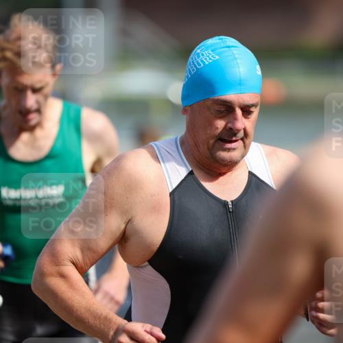 08.09.2024 - Stadtparktriathlon Michael Strokosch http://msf.ph/oto/7034610 08.09.2024 11:53:25 Schwimmen 750, 752, 756, 777, 780, 783, 809, 811, 845 meine-sportfotos.de