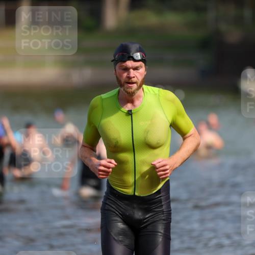 08.09.2024 - Stadtparktriathlon Michael Strokosch http://msf.ph/oto/7034637 08.09.2024 11:53:31 Schwimmen 750, 780, 809, 825, 842, 845 meine-sportfotos.de
