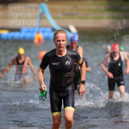 08.09.2024 - Stadtparktriathlon Michael Strokosch http://msf.ph/oto/7034661 08.09.2024 11:53:35 Schwimmen 776, 778, 780, 809, 825, 842 meine-sportfotos.de