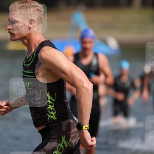 08.09.2024 - Stadtparktriathlon Michael Strokosch http://msf.ph/oto/7034667 08.09.2024 11:53:38 Schwimmen 776, 778, 780, 804, 809, 825, 842 meine-sportfotos.de