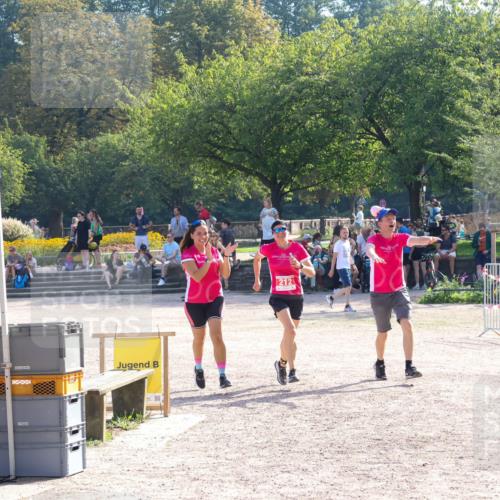 08.09.2024 - Stadtparktriathlon Luisa Fischer http://msf.ph/oto/7034694 08.09.2024 11:00:13 Ziel 212 meine-sportfotos.de