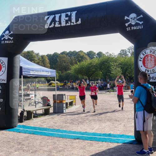 08.09.2024 - Stadtparktriathlon Luisa Fischer http://msf.ph/oto/7034706 08.09.2024 11:00:14 Ziel 212 meine-sportfotos.de