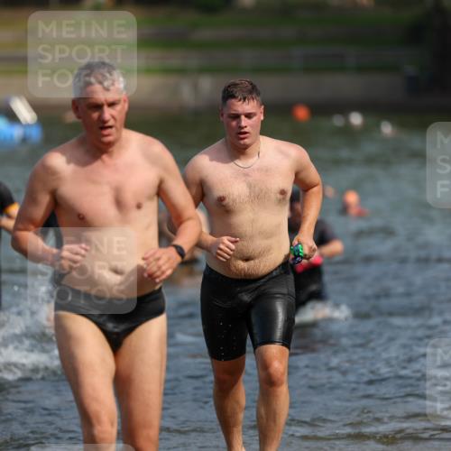 08.09.2024 - Stadtparktriathlon Michael Strokosch http://msf.ph/oto/7034709 08.09.2024 11:53:48 Schwimmen 764, 775, 776, 778, 788, 804, 843 meine-sportfotos.de