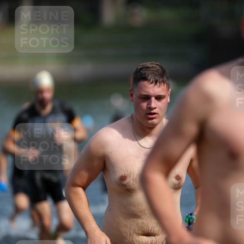 08.09.2024 - Stadtparktriathlon Michael Strokosch http://msf.ph/oto/7034723 08.09.2024 11:53:50 Schwimmen 764, 775, 778, 781, 788, 804, 843 meine-sportfotos.de