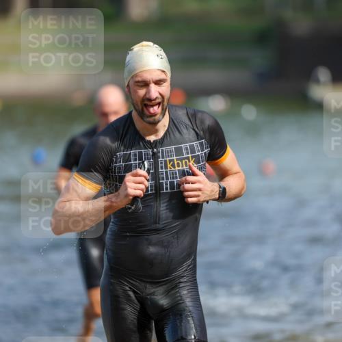 08.09.2024 - Stadtparktriathlon Michael Strokosch http://msf.ph/oto/7034733 08.09.2024 11:53:53 Schwimmen 764, 775, 781, 788, 804, 843 meine-sportfotos.de