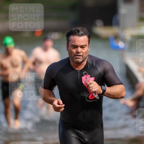 08.09.2024 - Stadtparktriathlon Michael Strokosch http://msf.ph/oto/7034759 08.09.2024 11:53:58 Schwimmen 775, 781, 788 meine-sportfotos.de