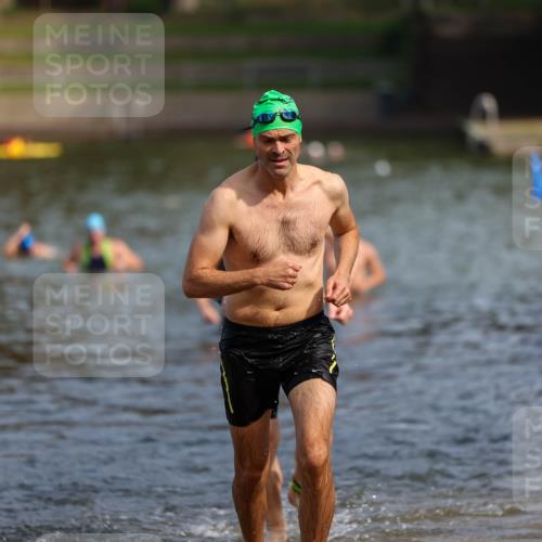 08.09.2024 - Stadtparktriathlon Michael Strokosch http://msf.ph/oto/7034766 08.09.2024 11:54:00 Schwimmen 775, 781, 788, 789 meine-sportfotos.de