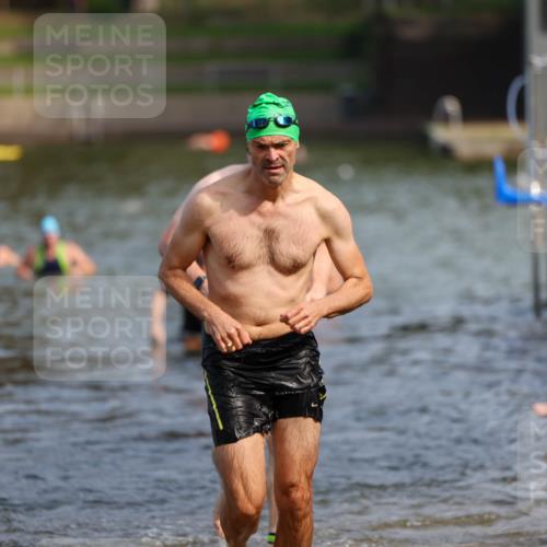 08.09.2024 - Stadtparktriathlon Michael Strokosch http://msf.ph/oto/7034768 08.09.2024 11:54:00 Schwimmen 775, 781, 788, 789 meine-sportfotos.de
