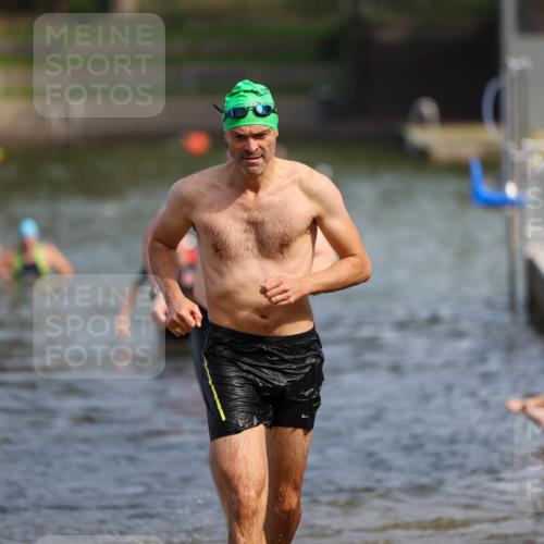 08.09.2024 - Stadtparktriathlon Michael Strokosch http://msf.ph/oto/7034770 08.09.2024 11:54:00 Schwimmen 775, 781, 788, 789 meine-sportfotos.de