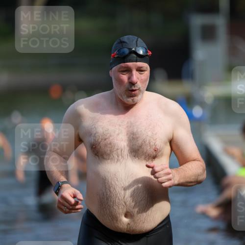 08.09.2024 - Stadtparktriathlon Michael Strokosch http://msf.ph/oto/7034790 08.09.2024 11:54:03 Schwimmen 781, 788, 789 meine-sportfotos.de
