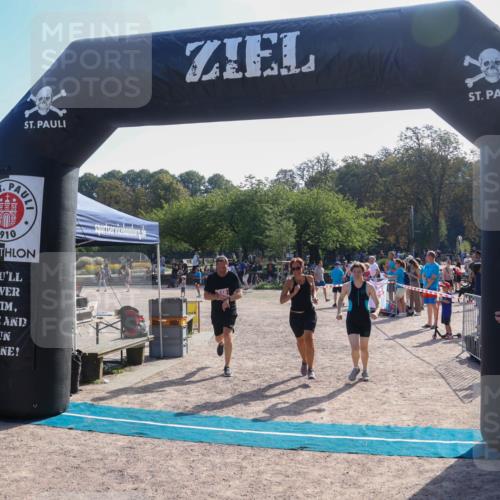 08.09.2024 - Stadtparktriathlon Luisa Fischer http://msf.ph/oto/7034816 08.09.2024 11:01:50 Ziel 248 meine-sportfotos.de