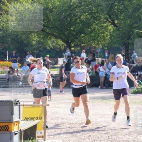 08.09.2024 - Stadtparktriathlon Luisa Fischer http://msf.ph/oto/7034860 08.09.2024 11:02:23 Ziel 186 meine-sportfotos.de