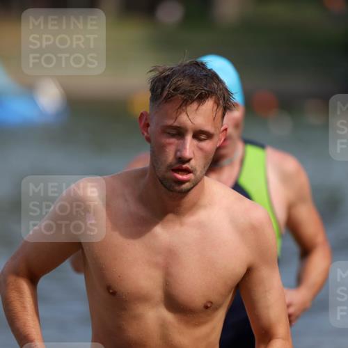 08.09.2024 - Stadtparktriathlon Michael Strokosch http://msf.ph/oto/7034870 08.09.2024 11:54:27 Schwimmen 755, 794, 844 meine-sportfotos.de