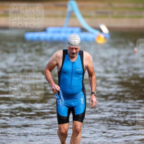 08.09.2024 - Stadtparktriathlon Michael Strokosch http://msf.ph/oto/7034890 08.09.2024 11:55:05 Schwimmen 786, 829 meine-sportfotos.de