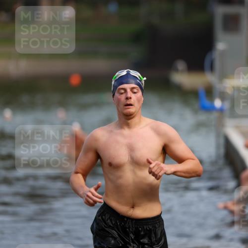 08.09.2024 - Stadtparktriathlon Michael Strokosch http://msf.ph/oto/7034928 08.09.2024 11:55:18 Schwimmen 786 meine-sportfotos.de