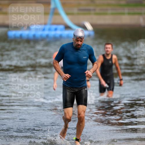 08.09.2024 - Stadtparktriathlon Michael Strokosch http://msf.ph/oto/7034984 08.09.2024 11:55:54 Schwimmen 759, 760, 782 meine-sportfotos.de