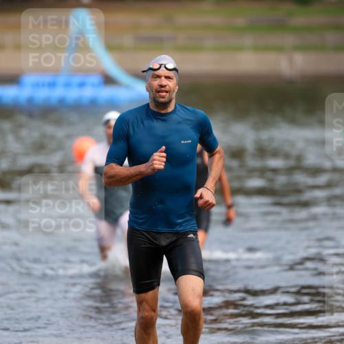 08.09.2024 - Stadtparktriathlon Michael Strokosch http://msf.ph/oto/7034988 08.09.2024 11:55:55 Schwimmen 759, 760, 782 meine-sportfotos.de