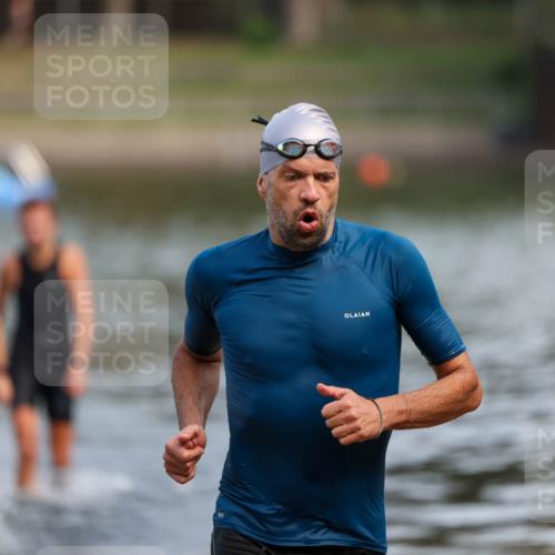 08.09.2024 - Stadtparktriathlon Michael Strokosch http://msf.ph/oto/7034994 08.09.2024 11:55:58 Schwimmen 759, 760, 782 meine-sportfotos.de