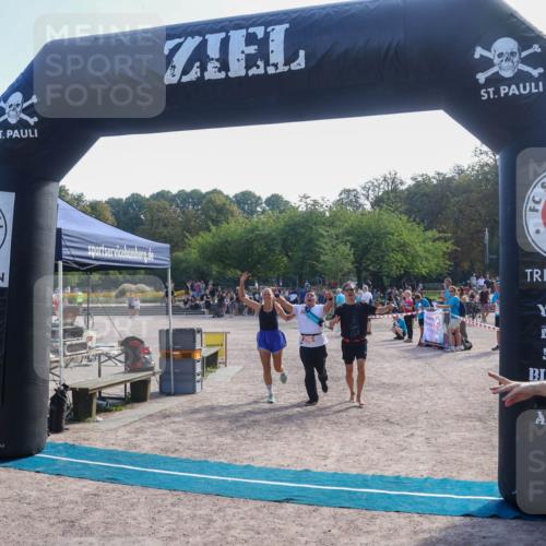 08.09.2024 - Stadtparktriathlon Luisa Fischer http://msf.ph/oto/7034997 08.09.2024 11:04:20 Ziel 226 meine-sportfotos.de