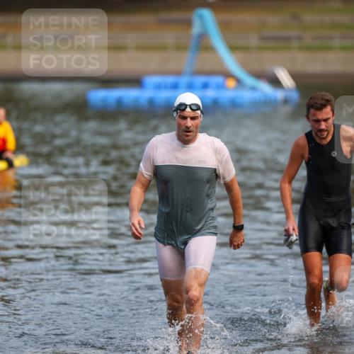 08.09.2024 - Stadtparktriathlon Michael Strokosch http://msf.ph/oto/7035000 08.09.2024 11:56:00 Schwimmen 759, 760, 782 meine-sportfotos.de