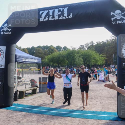 08.09.2024 - Stadtparktriathlon Luisa Fischer http://msf.ph/oto/7035005 08.09.2024 11:04:21 Ziel 226 meine-sportfotos.de