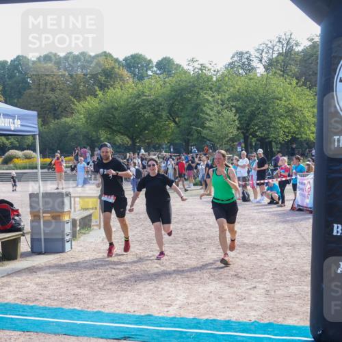 08.09.2024 - Stadtparktriathlon Luisa Fischer http://msf.ph/oto/7035021 08.09.2024 11:05:28 Ziel 218 meine-sportfotos.de