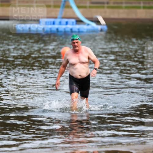 08.09.2024 - Stadtparktriathlon Michael Strokosch http://msf.ph/oto/7035026 08.09.2024 11:56:39 Schwimmen 769 meine-sportfotos.de