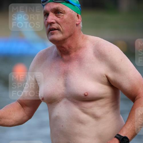 08.09.2024 - Stadtparktriathlon Michael Strokosch http://msf.ph/oto/7035058 08.09.2024 11:56:49 Schwimmen 769 meine-sportfotos.de