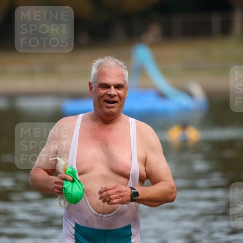 08.09.2024 - Stadtparktriathlon Michael Strokosch http://msf.ph/oto/7035074 08.09.2024 11:59:01 Schwimmen 785 meine-sportfotos.de