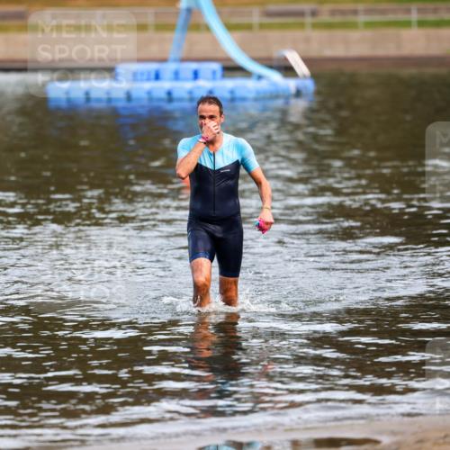 08.09.2024 - Stadtparktriathlon Michael Strokosch http://msf.ph/oto/7035083 08.09.2024 11:59:36 Schwimmen 798 meine-sportfotos.de