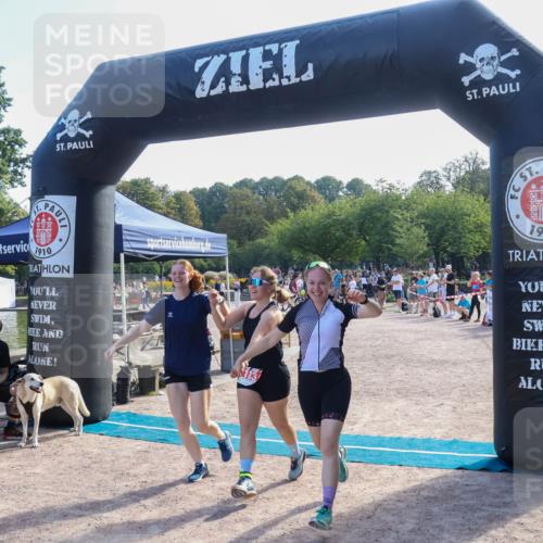 08.09.2024 - Stadtparktriathlon Luisa Fischer http://msf.ph/oto/7035093 08.09.2024 11:07:12 Ziel 183 meine-sportfotos.de