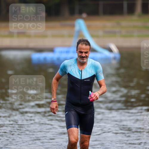 08.09.2024 - Stadtparktriathlon Michael Strokosch http://msf.ph/oto/7035094 08.09.2024 11:59:43 Schwimmen 798 meine-sportfotos.de