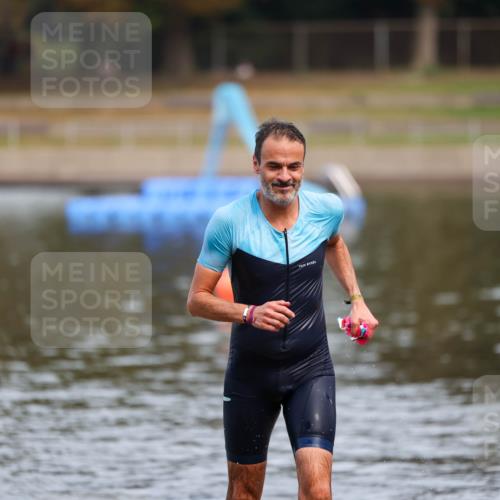 08.09.2024 - Stadtparktriathlon Michael Strokosch http://msf.ph/oto/7035096 08.09.2024 11:59:44 Schwimmen 798 meine-sportfotos.de