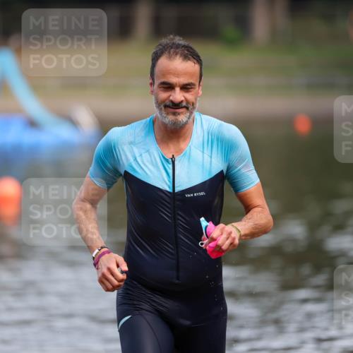 08.09.2024 - Stadtparktriathlon Michael Strokosch http://msf.ph/oto/7035108 08.09.2024 11:59:45 Schwimmen 798 meine-sportfotos.de