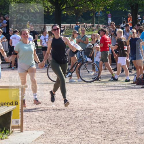 08.09.2024 - Stadtparktriathlon Luisa Fischer http://msf.ph/oto/7035128 08.09.2024 11:09:42 Ziel 190 meine-sportfotos.de