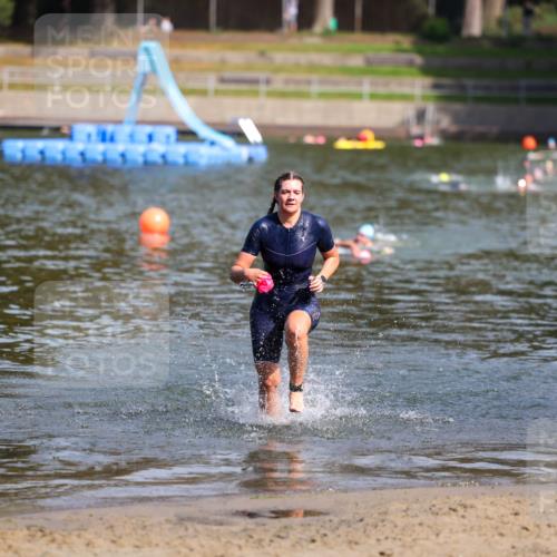 08.09.2024 - Stadtparktriathlon Michael Strokosch http://msf.ph/oto/7035132 08.09.2024 12:11:19 Schwimmen 894 meine-sportfotos.de