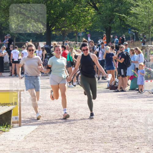 08.09.2024 - Stadtparktriathlon Luisa Fischer http://msf.ph/oto/7035133 08.09.2024 11:09:43 Ziel 190 meine-sportfotos.de