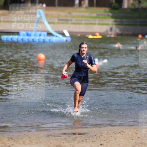 08.09.2024 - Stadtparktriathlon Michael Strokosch http://msf.ph/oto/7035136 08.09.2024 12:11:19 Schwimmen 894 meine-sportfotos.de