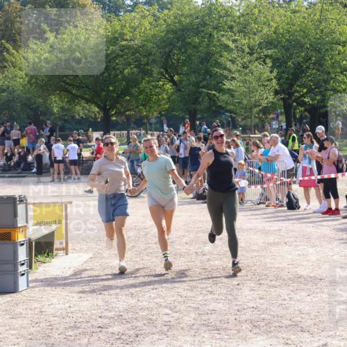 08.09.2024 - Stadtparktriathlon Luisa Fischer http://msf.ph/oto/7035139 08.09.2024 11:09:44 Ziel 190 meine-sportfotos.de