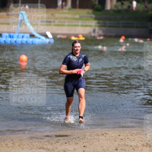 08.09.2024 - Stadtparktriathlon Michael Strokosch http://msf.ph/oto/7035140 08.09.2024 12:11:20 Schwimmen 894 meine-sportfotos.de