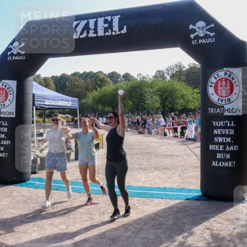 08.09.2024 - Stadtparktriathlon Luisa Fischer http://msf.ph/oto/7035157 08.09.2024 11:09:46 Ziel 190 meine-sportfotos.de