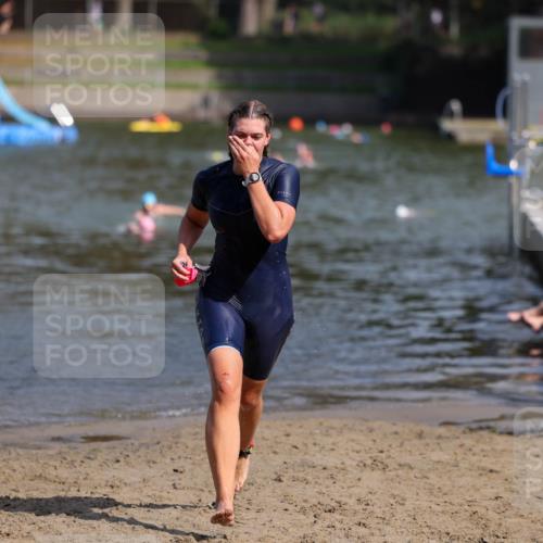 08.09.2024 - Stadtparktriathlon Michael Strokosch http://msf.ph/oto/7035158 08.09.2024 12:11:22 Schwimmen 894 meine-sportfotos.de