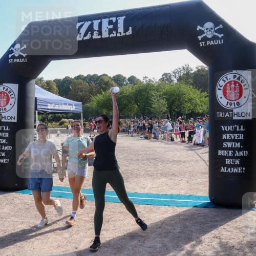 08.09.2024 - Stadtparktriathlon Luisa Fischer http://msf.ph/oto/7035159 08.09.2024 11:09:46 Ziel 190 meine-sportfotos.de