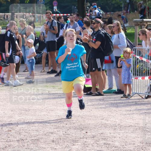 08.09.2024 - Stadtparktriathlon Luisa Fischer http://msf.ph/oto/7035163 08.09.2024 11:10:16 Ziel 204 meine-sportfotos.de