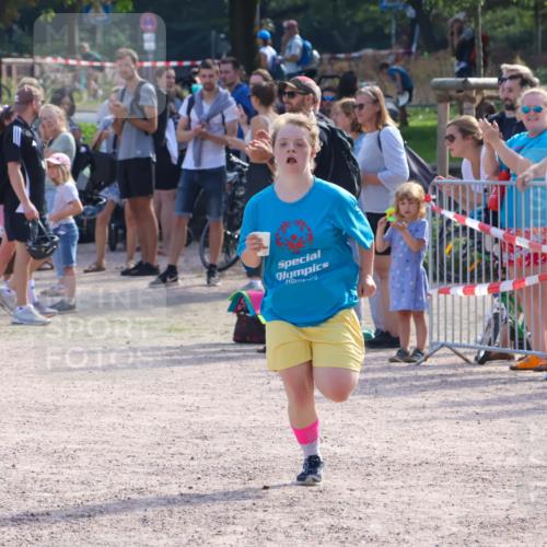 08.09.2024 - Stadtparktriathlon Luisa Fischer http://msf.ph/oto/7035167 08.09.2024 11:10:17 Ziel 204 meine-sportfotos.de