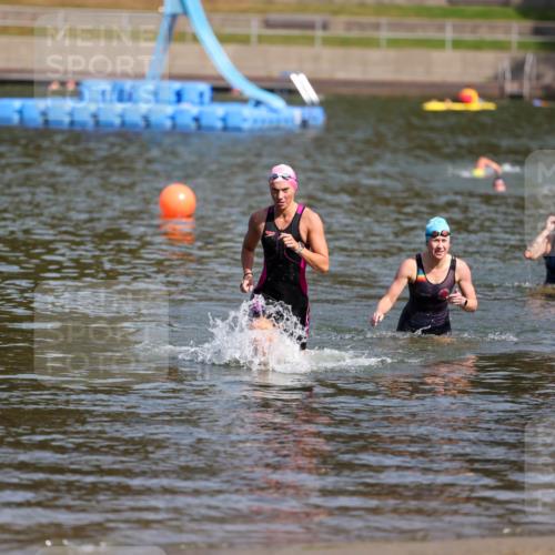 08.09.2024 - Stadtparktriathlon Michael Strokosch http://msf.ph/oto/7035172 08.09.2024 12:11:35 Schwimmen 915, 930 meine-sportfotos.de