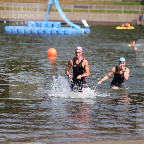 08.09.2024 - Stadtparktriathlon Michael Strokosch http://msf.ph/oto/7035174 08.09.2024 12:11:35 Schwimmen 915, 930 meine-sportfotos.de