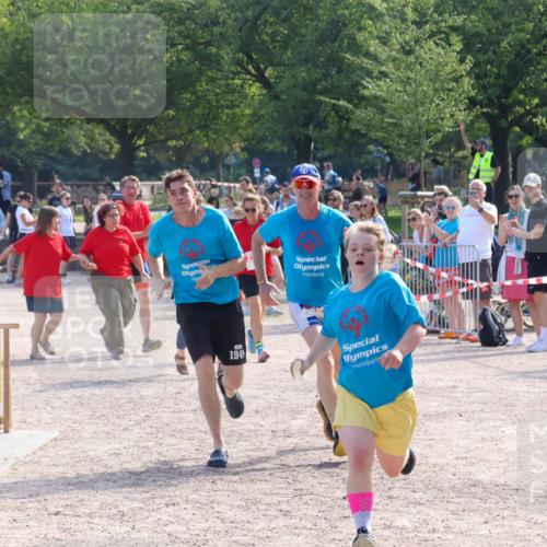 08.09.2024 - Stadtparktriathlon Luisa Fischer http://msf.ph/oto/7035182 08.09.2024 11:10:19 Ziel 204, 236 meine-sportfotos.de