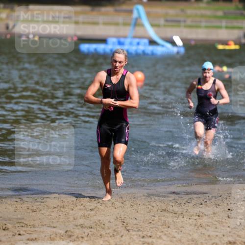 08.09.2024 - Stadtparktriathlon Michael Strokosch http://msf.ph/oto/7035185 08.09.2024 12:11:40 Schwimmen 886, 915, 930 meine-sportfotos.de